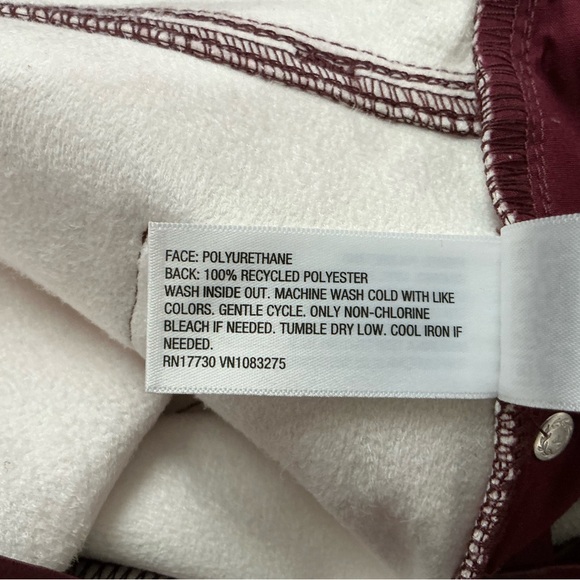 Universal Thread Women’s Burgundy Mid-Rise Faux Leather Baggy Pants Size 12R - Picture 9 of 9